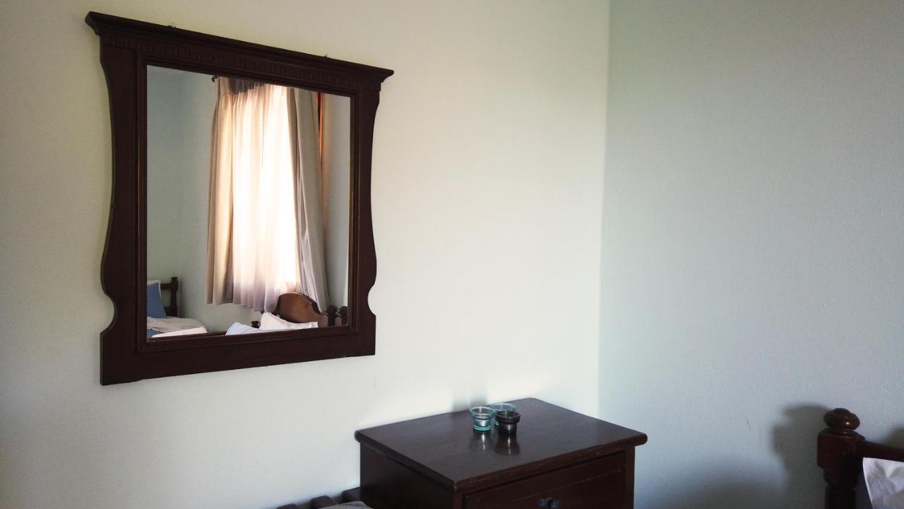 Fistiki Rooms Agia Marina  Esterno foto