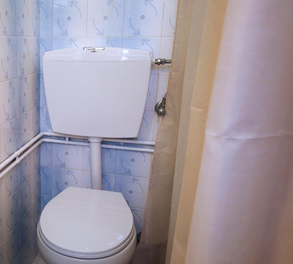 Fistiki Rooms Agia Marina  Esterno foto