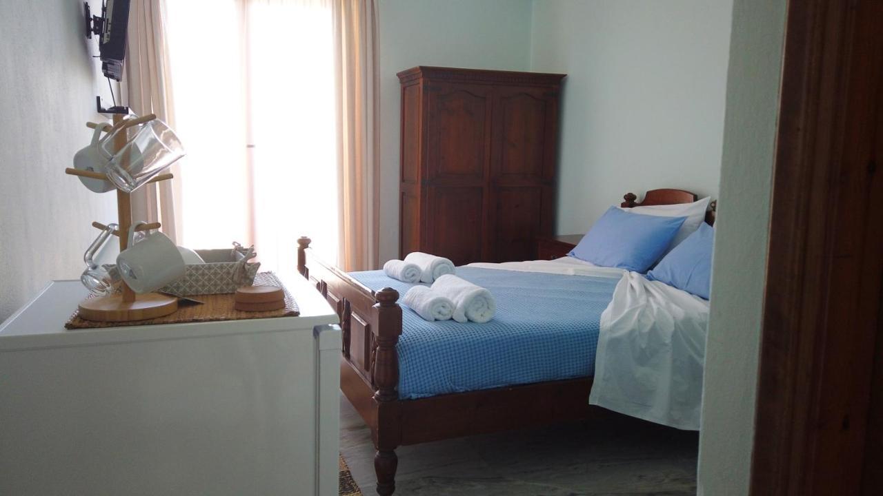 Fistiki Rooms Agia Marina  Esterno foto