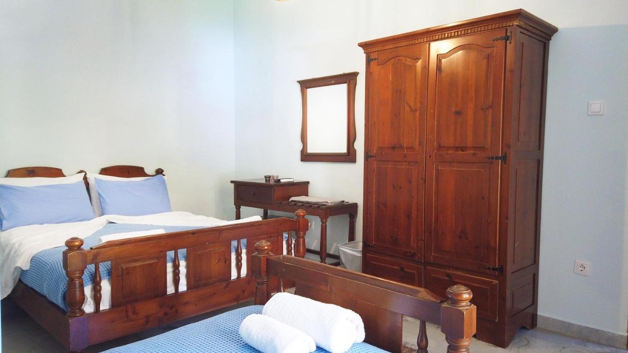 Fistiki Rooms Agia Marina  Esterno foto