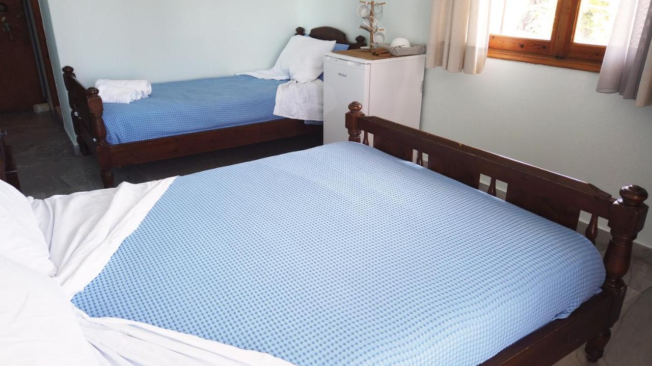 Fistiki Rooms Agia Marina  Esterno foto